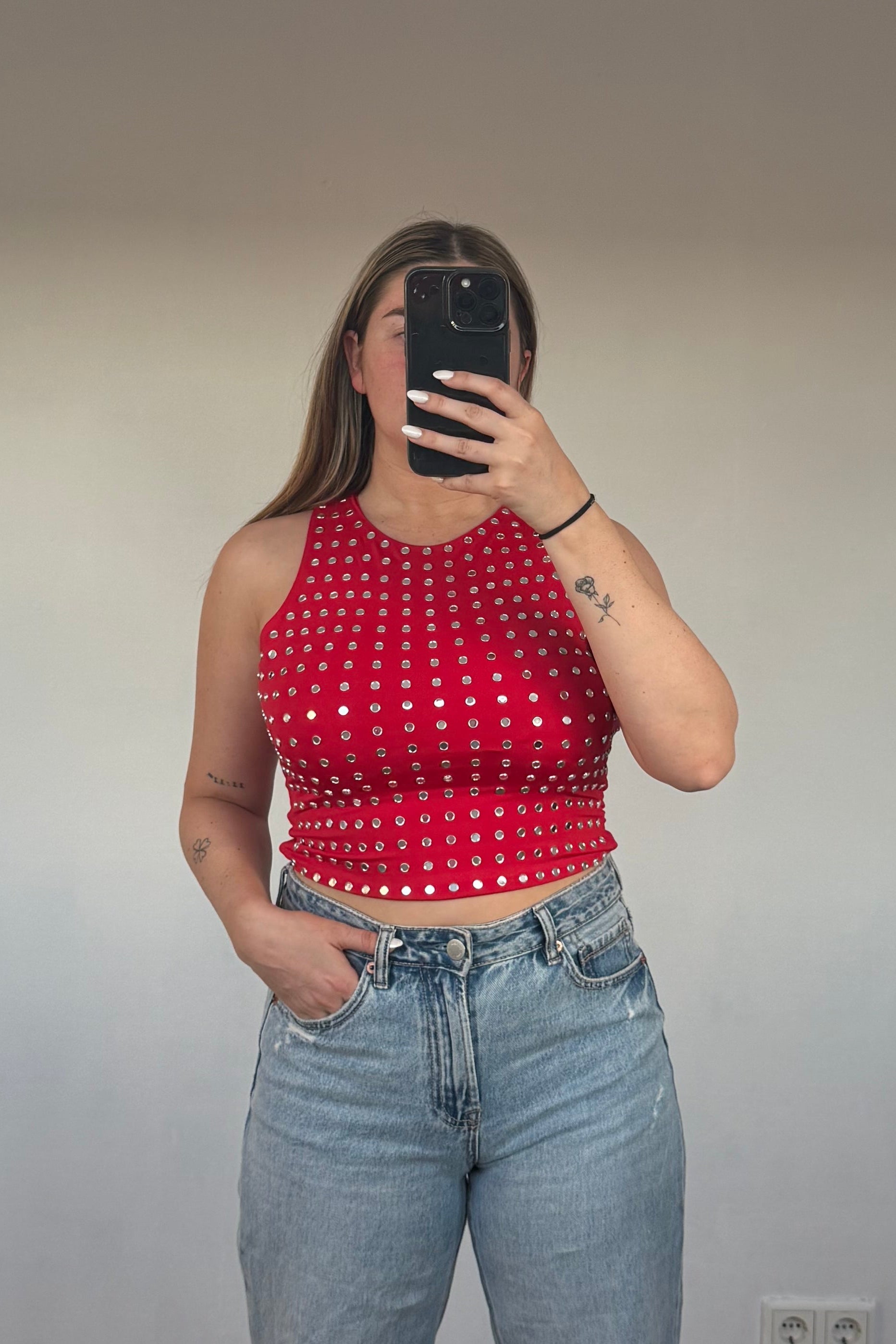 Studs top