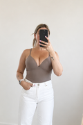 V-neck body - Taupe