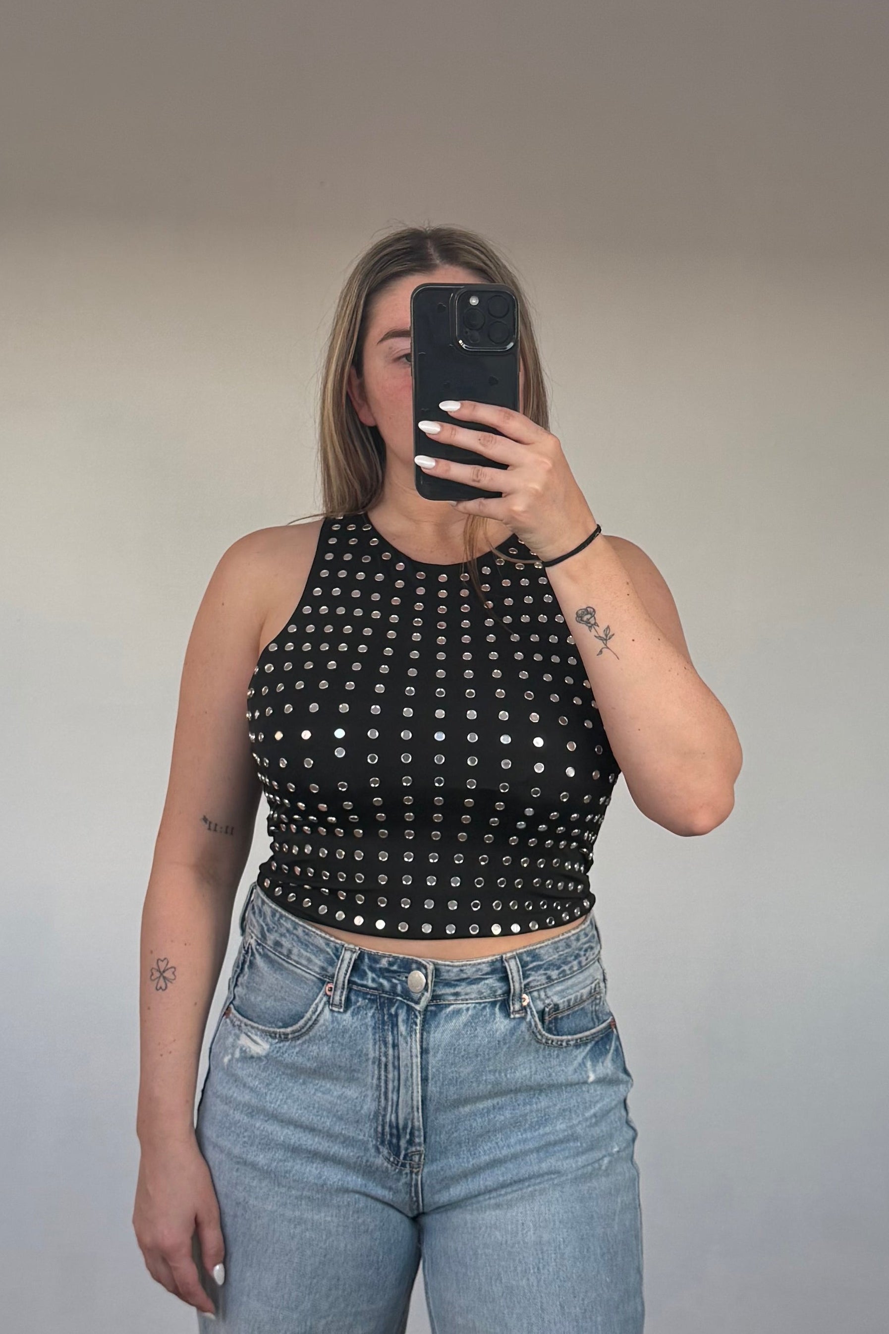 Studs top