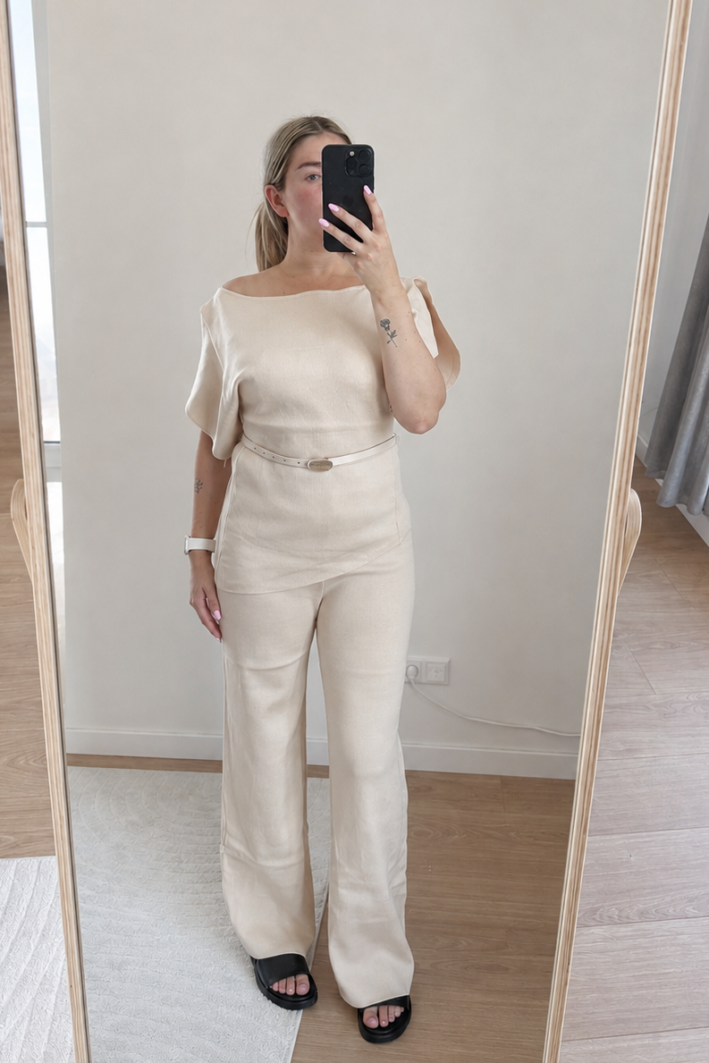 Off-Shoulder two-Piece Set - Beige